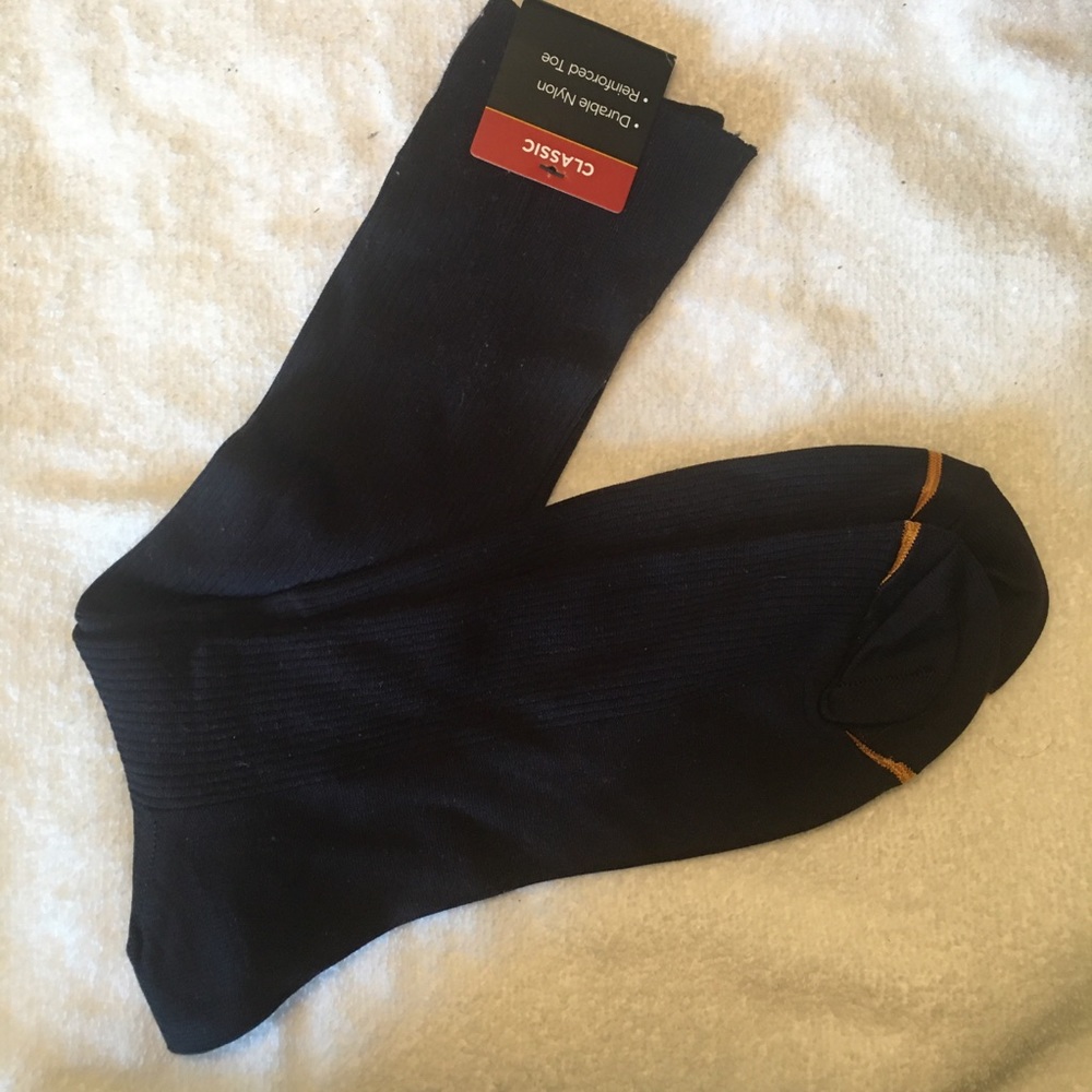 NWT Gold Toe Black Socks